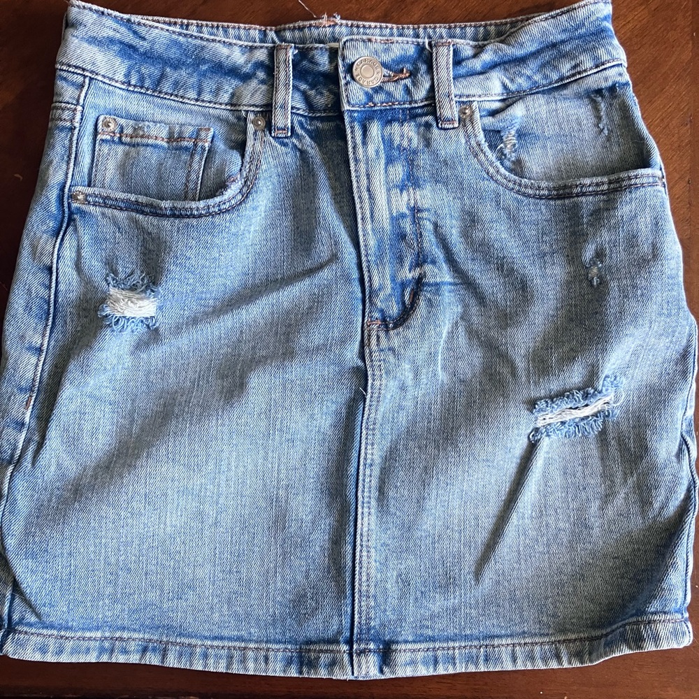 EXTRA 15% OFF 
⚡️2/$12 Garage Denim Skirt